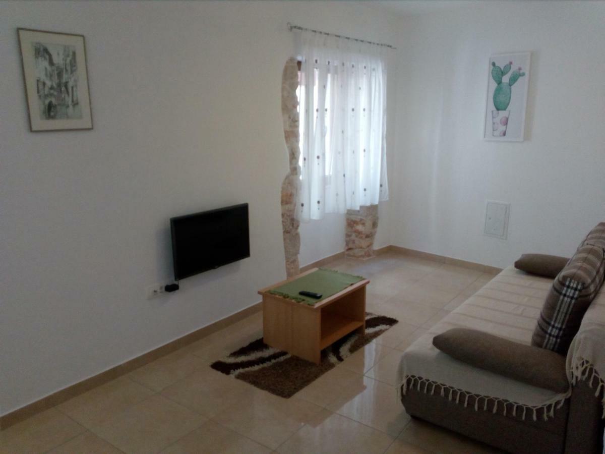 Apartment Elena 巴莱 外观 照片
