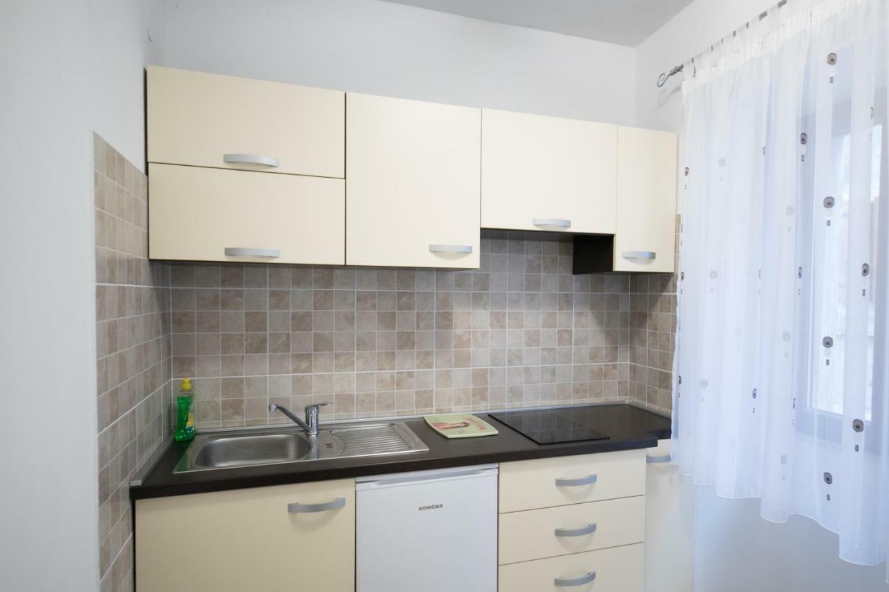 Apartment Elena 巴莱 外观 照片